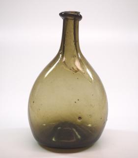 Appraisal: Free A late th-early th century free-blown glass chestnut flask