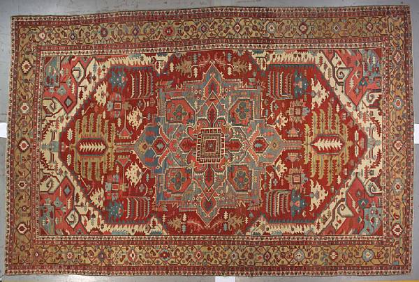 Appraisal: A Serapi carpet Northwest Persia late th century size approximately