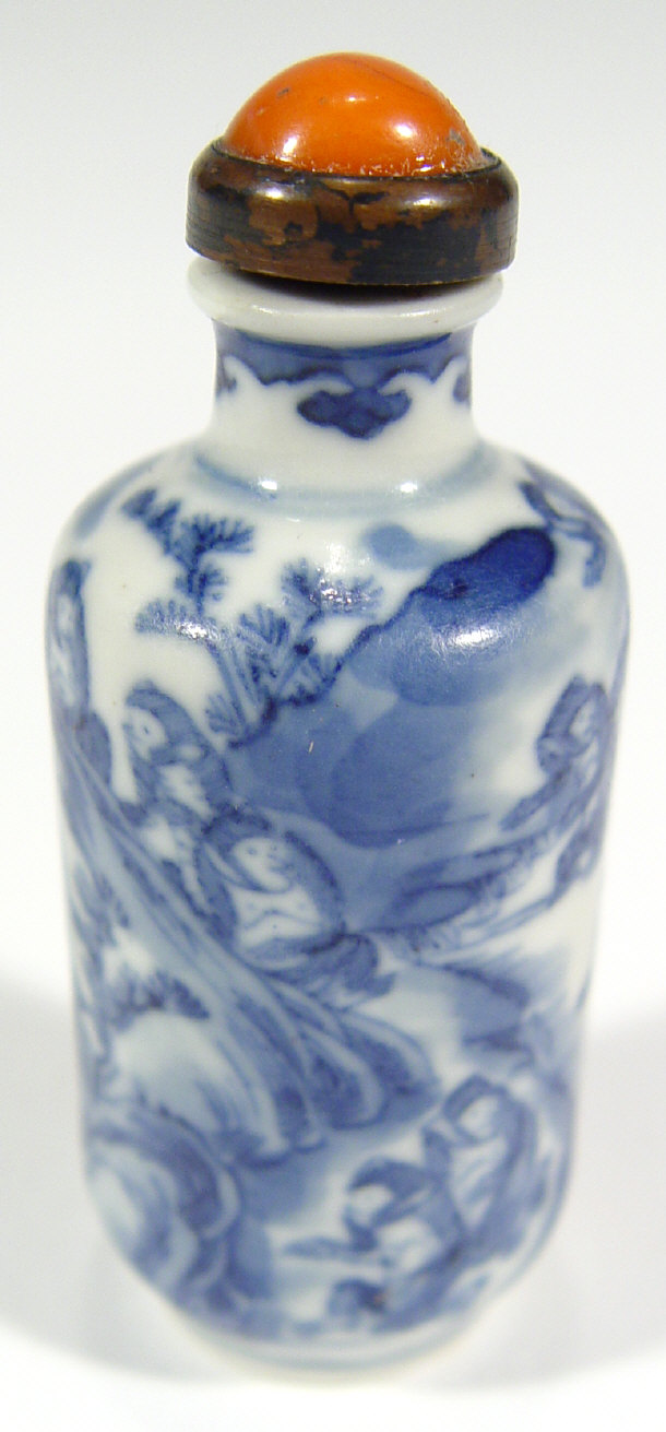 Appraisal: Chinese porcelain snuff bottle painted in underglaze blue with monkeys