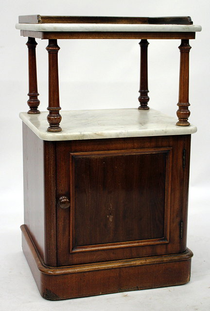 Appraisal: A VICTORIAN MAHOGANY AND WHITE MARBLE BASIN STAND with ring