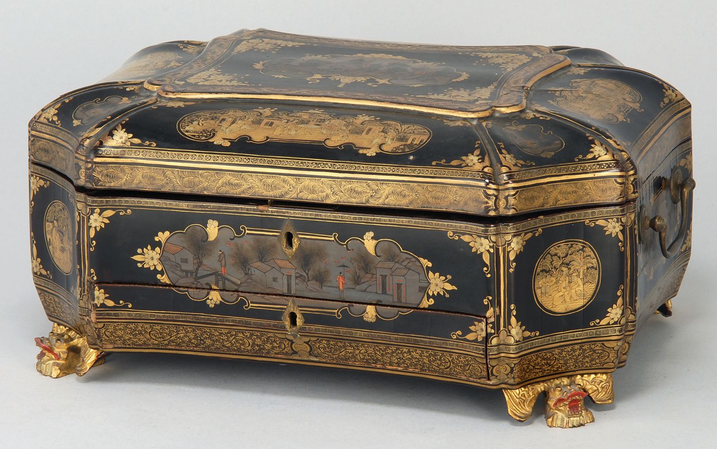 Appraisal: CHINESE GILT LACQUER SEWING BOX th CenturySuperb gilt polychrome lacquer