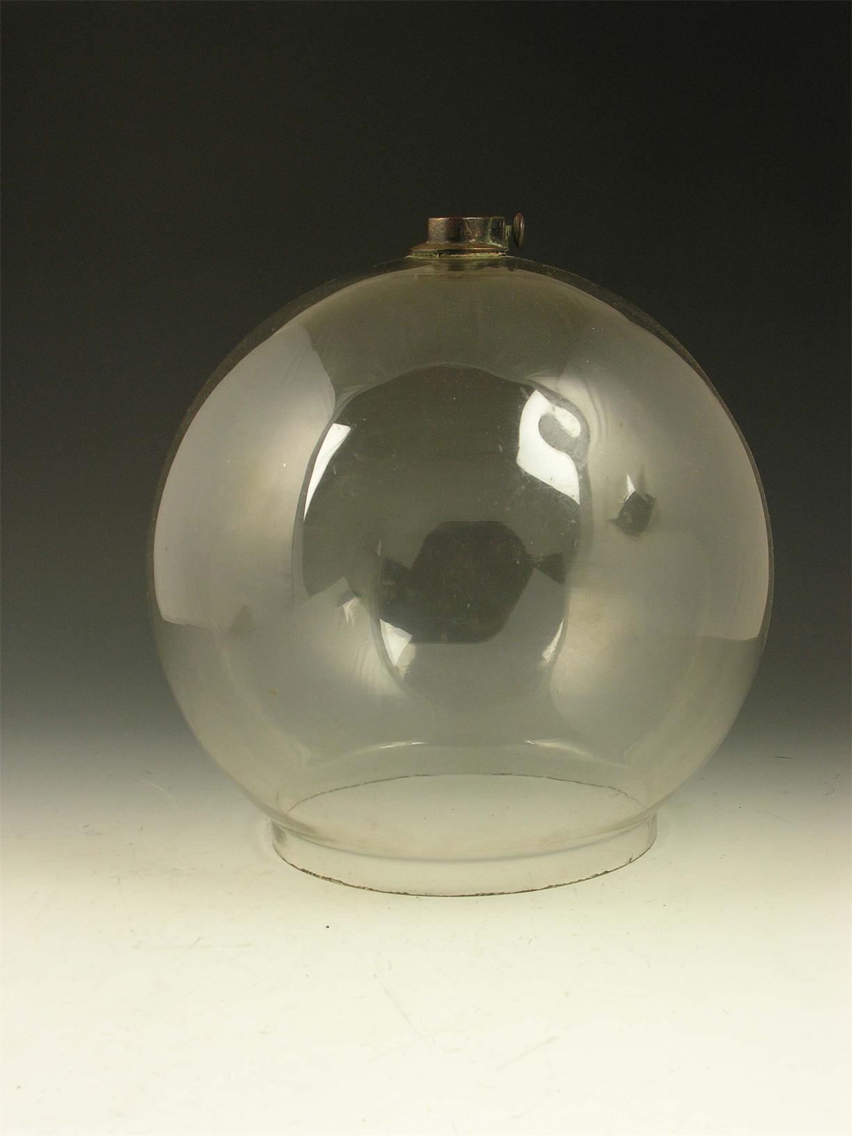 Appraisal: A large glass ceiling light shade