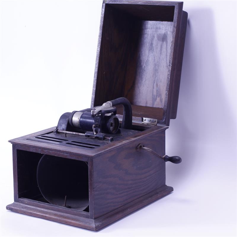 Appraisal: Edison Amberola Tabletop Phonograph Player missing front grill