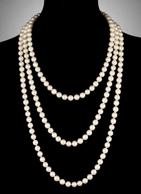 Appraisal: TRIPLE STRAND PEARL NECKLACE Three Strands of - mm cultured