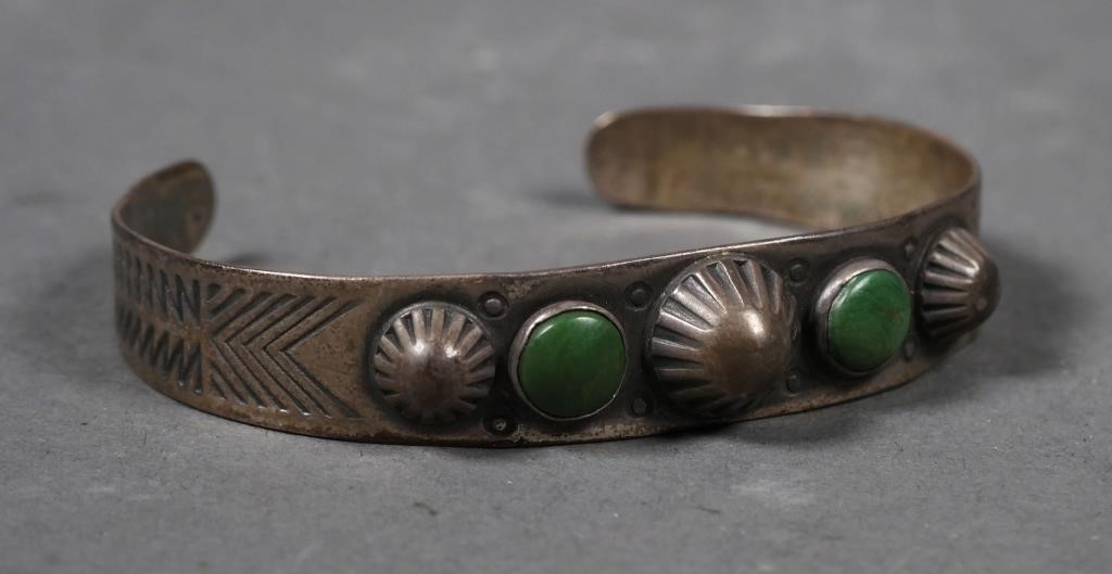 Appraisal: Southwestern Native American Indian bracelet unsigned marked sterling Total weight