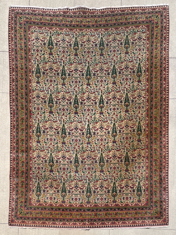 Appraisal: PERSIAN STYLE RUG Late th century Room size with Kirman