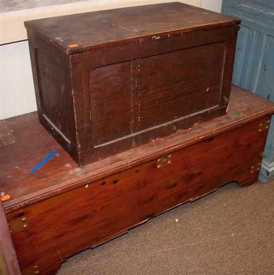 Appraisal: Cedar chest and an oak wood box Estimate - No