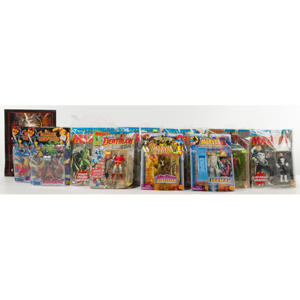 Appraisal: MARVEL UNIVERSE SUPERHEROES AND HALL OF FAME ACTION FIGURE ASSORTMENTc