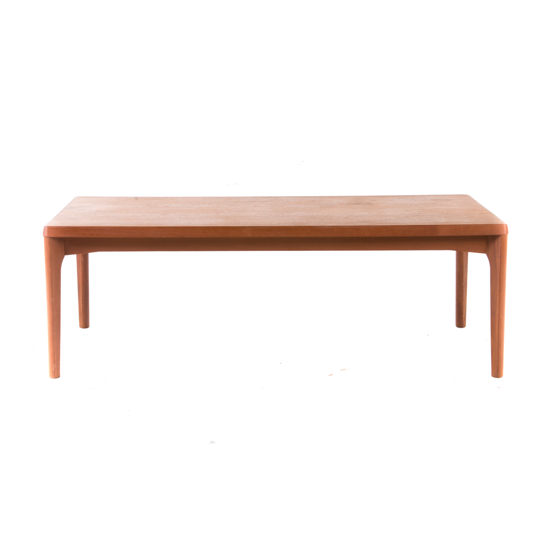 Appraisal: Danish Modern teakwood coffee table V S Kvalitet mid- th