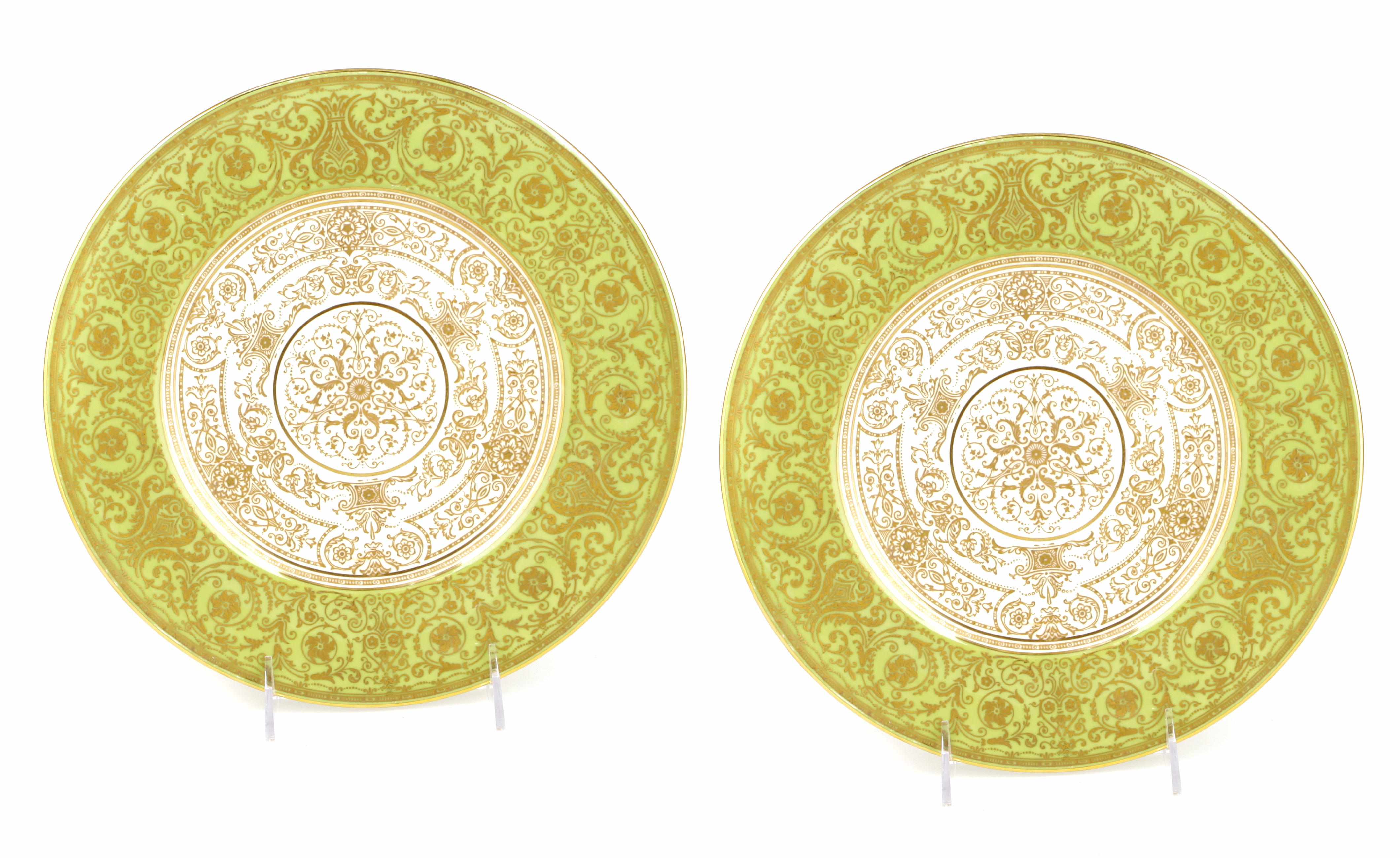 Appraisal: A set of ten Cauldon porcelain dinner plates With gilt