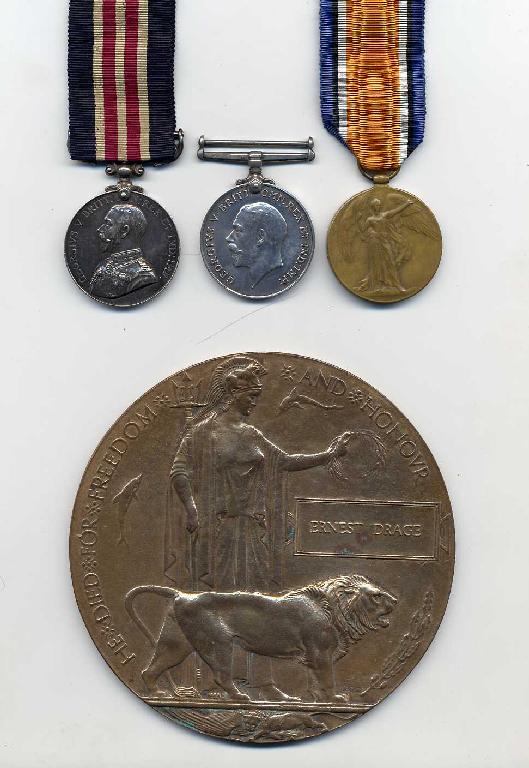 Appraisal: World War One MM Group of Three and Plaque Military