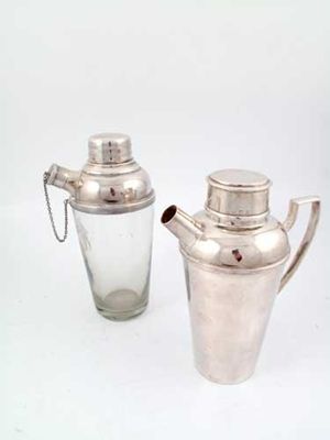 Appraisal: A modern cocktail shaker by Asprey Co Ltd Birmingham lacking