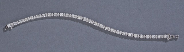 Appraisal: Diamond and K White Gold Tennis Bracelet cts of diamonds