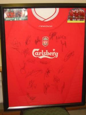 Appraisal: A Liverpool Football Club shirt for signed by nineteen members