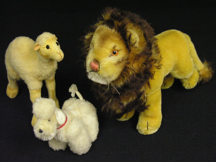 Appraisal: PIECE LOT STEIFF POODLE CAMEL AND LION estate lot we