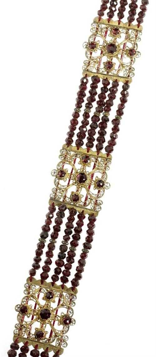 Appraisal: GARNET AND SILVER HALSB TTI NECKLACE Nidwalden ca Silver gold-plated