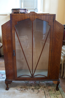 Appraisal: DECO SINGLE DOOR GLAZED DISPLAY CABINET