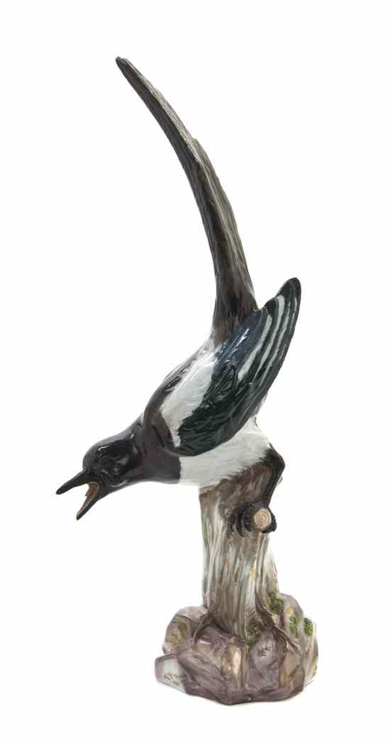 Appraisal: A Meissen Model of a Bird realistically modeled on a