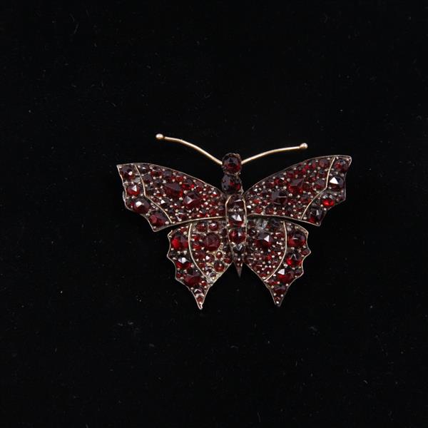 Appraisal: Victorian Garnet Butterfly Figural Brooch Pin H x W