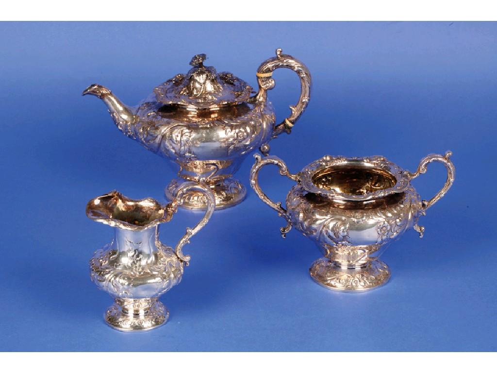 Appraisal: A VICTORIAN THREE PIECE TEA SET of compressed circular tapering