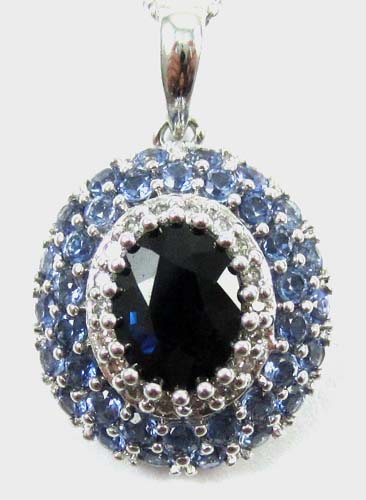 Appraisal: SAPPHIRE DIAMOND AND WHITE GOLD PENDANT NECKLACE Suspended on an