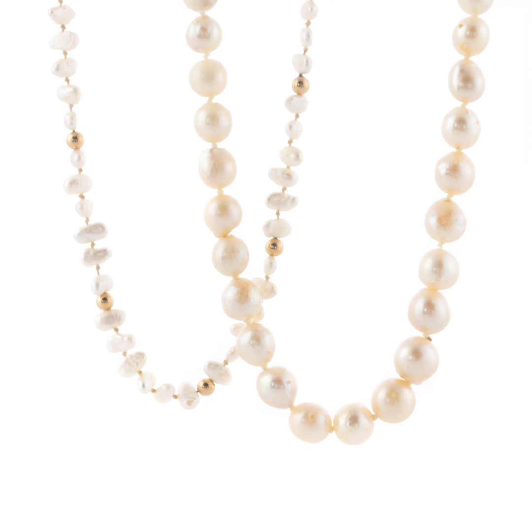 Appraisal: Two Strand of Pearl Necklaces Strand of pearls measuring -