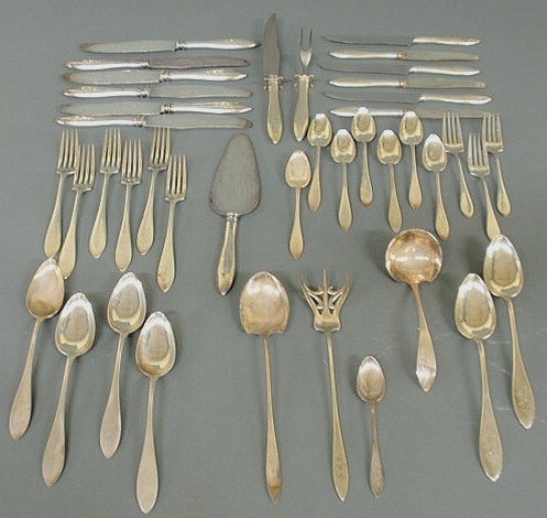 Appraisal: Partial sterling silver flatware service similar to Gorham Mother s