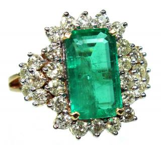 Appraisal: A Ladies Karat Emerald Diamond Ring A Ladies A Ladies