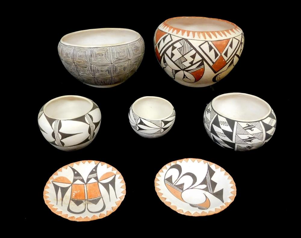 Appraisal: Acoma Pueblo New Mexico pottery seven pieces c 's- 's