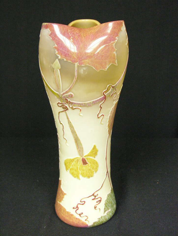 Appraisal: FRENCH CAMEO ART GLASS VASE Pullin Refer to Glass signatures