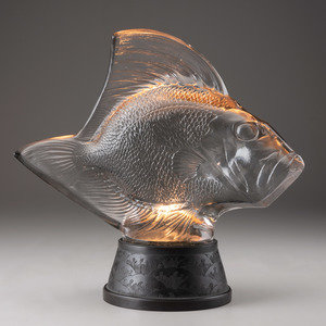 Appraisal: Ren Lalique French - Gros Poisson Vagues No circa glass