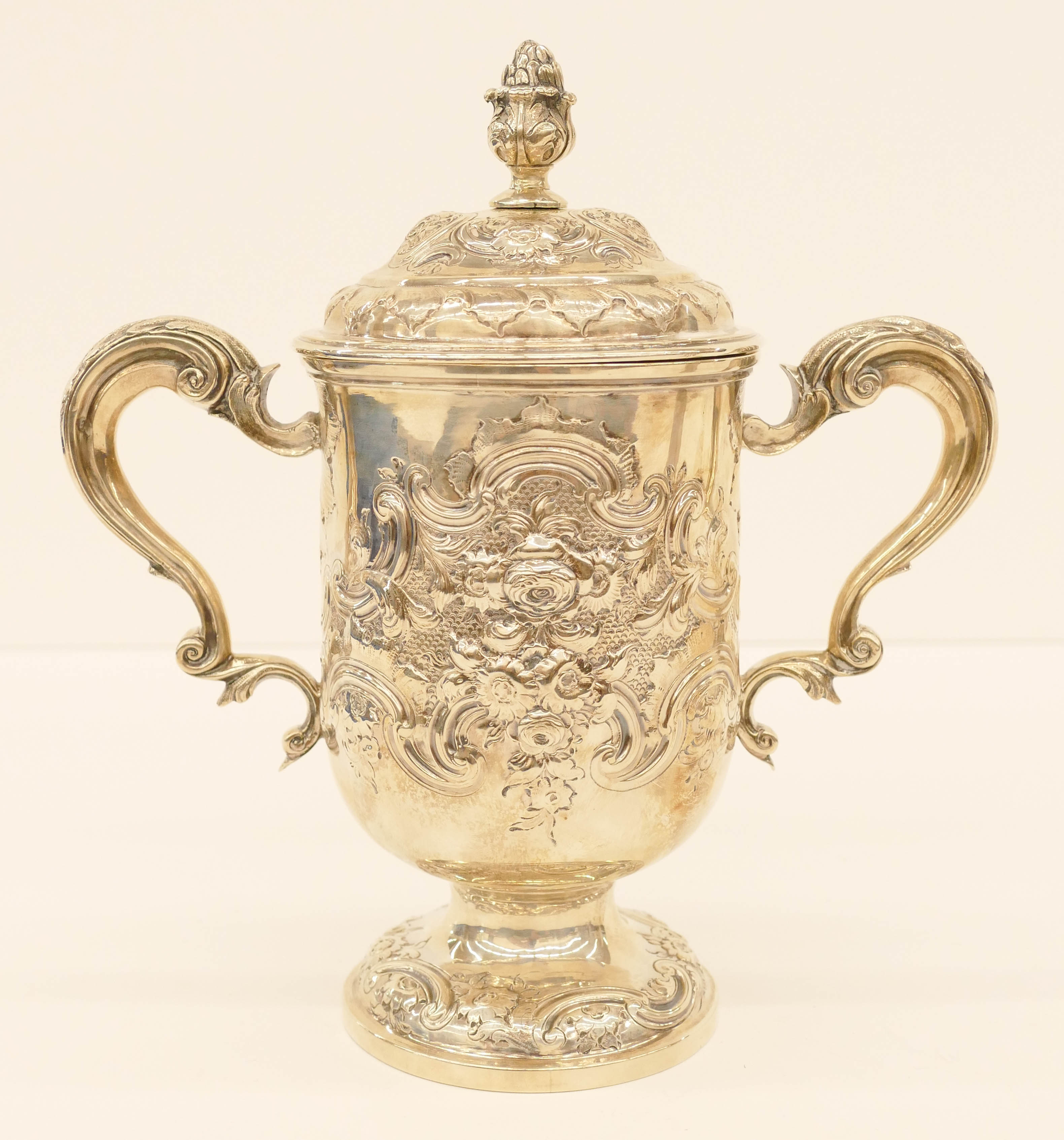 Appraisal: English Georgian Silver Repousse Loving Cup ''x '' A floral