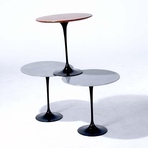 Appraisal: EERO SAARINEN KNOLL Three side tables on black pedestal bases