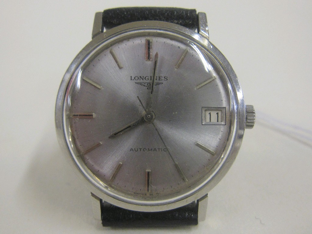 Appraisal: Gents stainless steel Longines automatic wrist watch with silvered dial