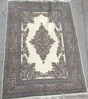 Appraisal: Persian Carpet Cream ground with central medallion