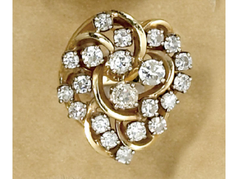 Appraisal: DIAMOND RING k yellow gold cluster ring set with twenty-one