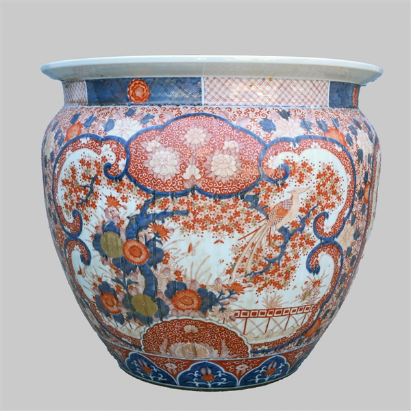 Appraisal: Large Chinese porcelain planter with blue and red designs as-is