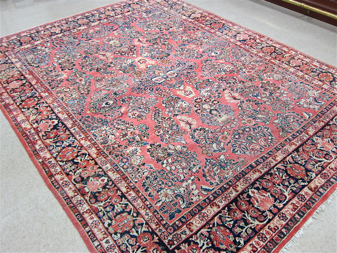 Appraisal: SEMI-ANTIQUE PERSIAN SAROUK CARPET Arak Province northeastern Iran overall floral