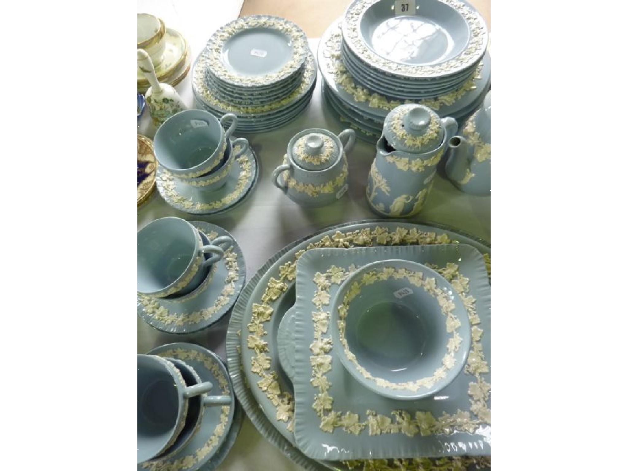 Appraisal: A large quantity of Wedgwood Queen's ware tea and dinnerwares