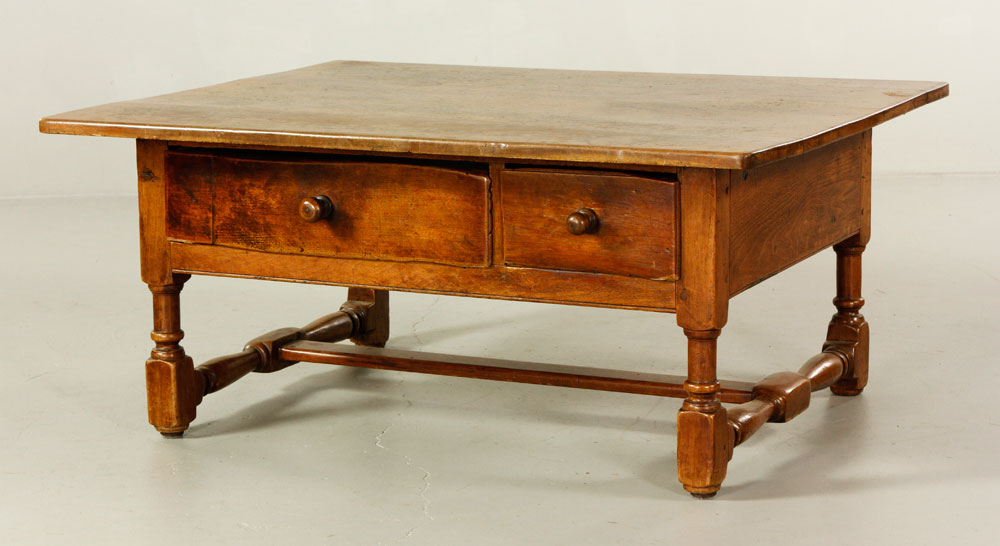 Appraisal: - th th C Pennsylvania Walnut Table Late th early