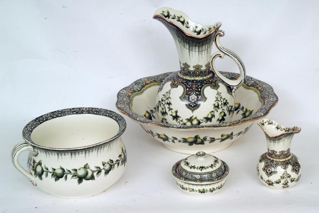 Appraisal: DOULTON BURSLEM FIGARO PATTERN TOILET SET comprising jug and bowl