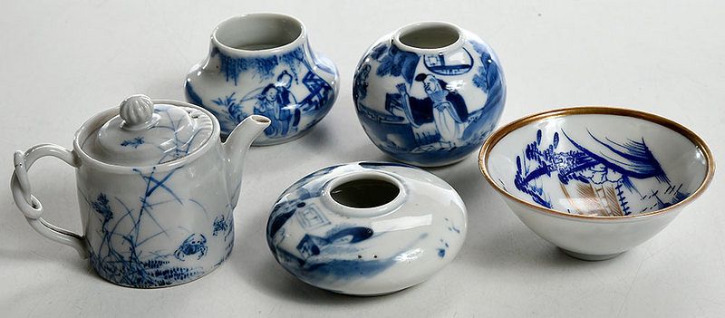 Appraisal: Five Asian Blue and White Miniature Vessels porcelain ovoid form