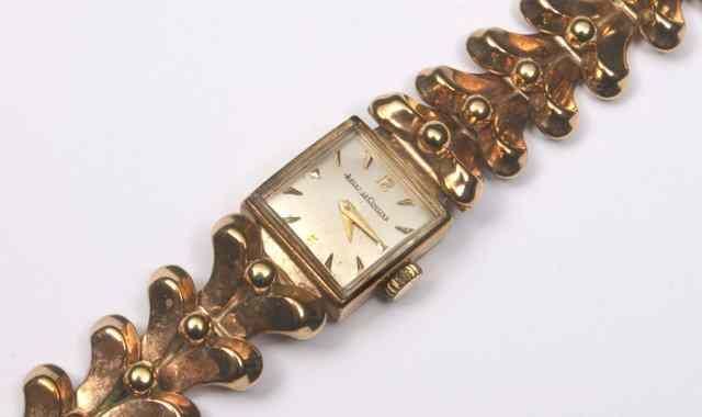 Appraisal: A JAEGER LE COULTRE CT GOLD LADIES WRIST WATCH with