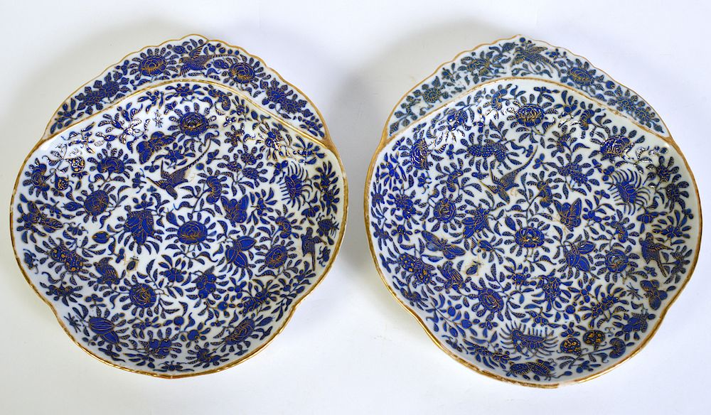 Appraisal: Pr Chinese Export Shell Shaped Dishes Pair of Chinese export