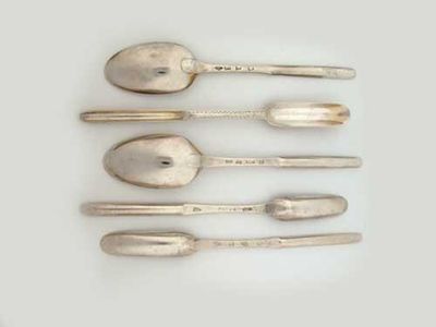 Appraisal: A George II Scottish marrow spoon with a single drop