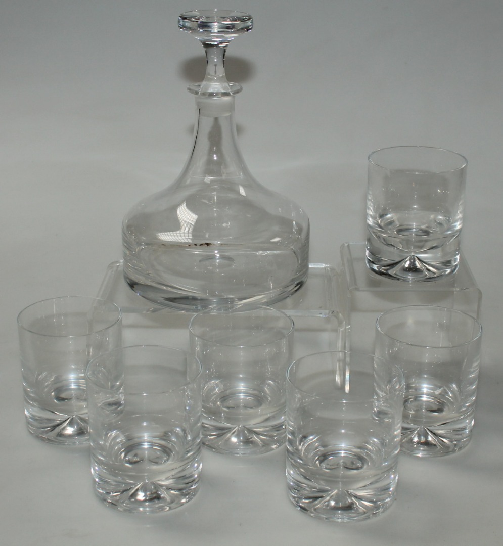 Appraisal: A thC plain glass drinks set to include ship's style