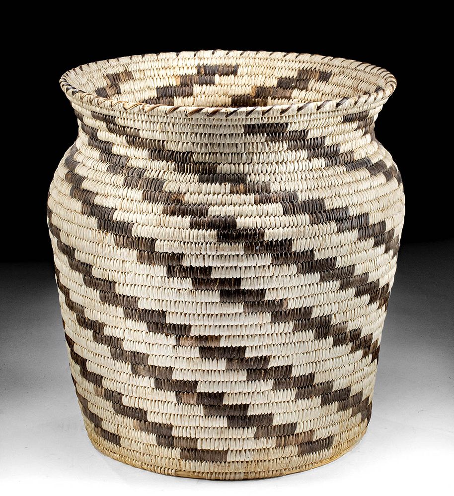 Appraisal: Vintage Native American Papago Woven Basket Native American Papago culture