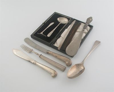 Appraisal: Miscellaneous silver a cased set of six rattail teaspoons and