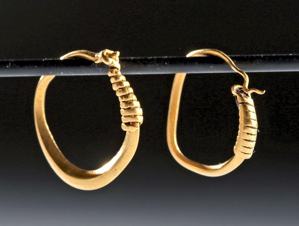 Appraisal: Lot of Matching Roman Gold Hoop Earrings - g Roman