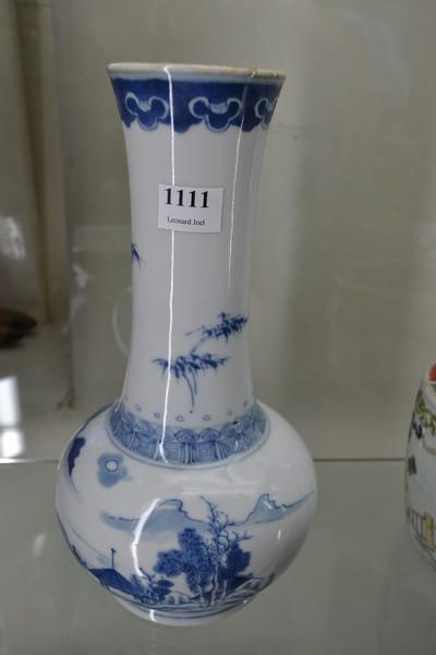 Appraisal: BLUE AND WHITE CHINESE VASE